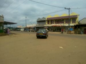 La ville de Ntoum désertée par les commerçants
