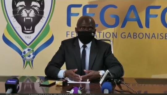 FOOTBALL/FEGAFOOT : Pierre Alain Mounguengui au soutien de Pierre Émeric Aubameyang.