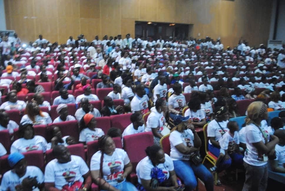 Bertrand Zibi Abéghé incite Brice Clotaire Oligui Nguema à se lancer dans la course de la présidentielle gabonaise Bertrand Zibi Abéghé incite Brice Clotaire Oligui Nguema à se lancer dans la course de la présidentielle gabonaise