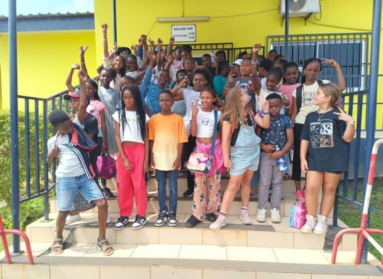 Éducation et transport ferroviaire : des collégiens en immersion à la gare d’Owendo-Virié