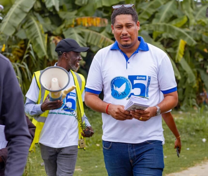 Législatives 2025 : Joyce Laffite mobilise sur le terrain pour un "second coup de libération" Législatives 2025 : Joyce Laffite mobilise sur le terrain pour un « second coup de libération »