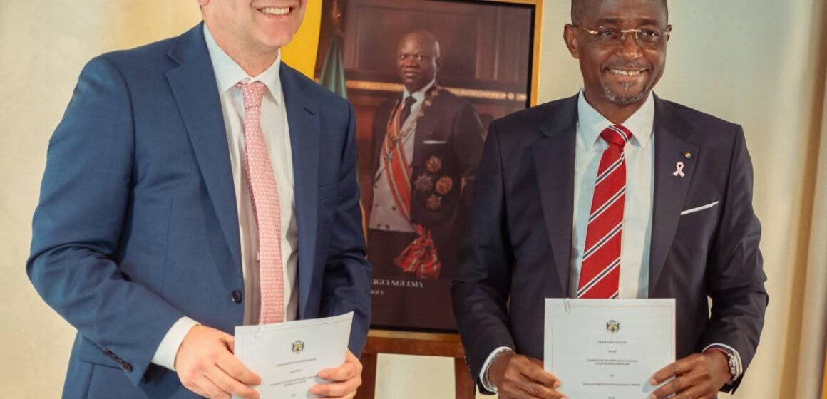 FB_IMG_1761216880715 ExxonMobil signe avec le Gabon : Un tournant pour le secteur pétrolier