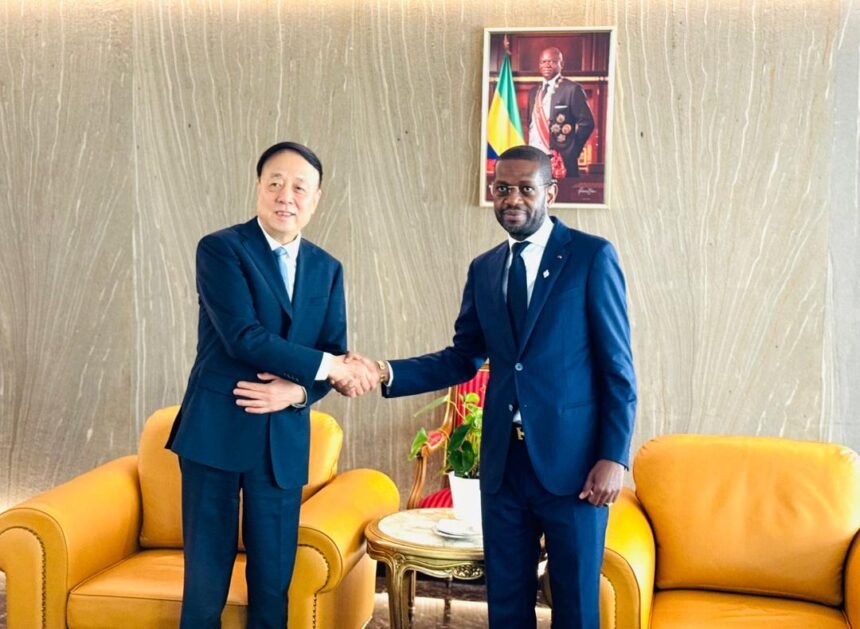 Diplomatie parlementaire : Libreville accueille une délégation chinoise de haut niveau Diplomatie parlementaire : Libreville accueille une délégation chinoise de haut niveau