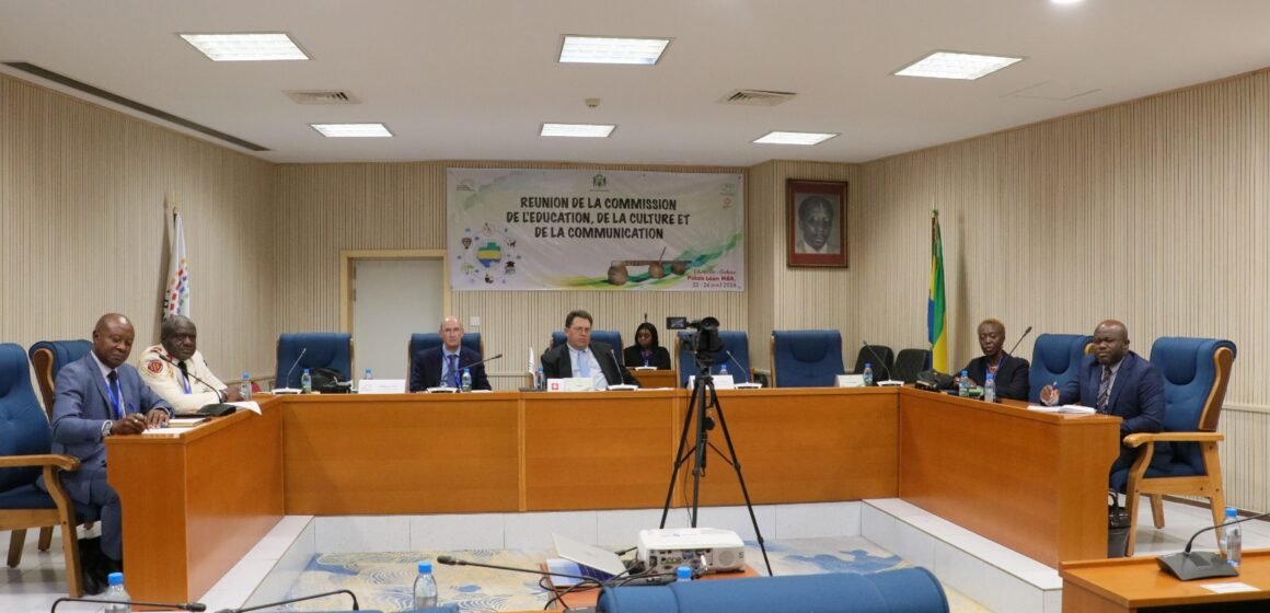 Clôture du Séminaire de la CECC de l’APF : La responsabilité collective au centre de la lutte contre les pandémies.