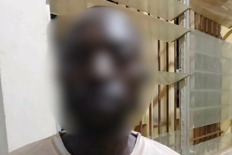Le voisinage force la porte… et découvre une scène d’horreur à Bavanga Il vient récupérer sa moto… quelques minutes plus tard, un homme est retrouvé poignardé