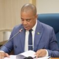Travaux :  Le ministre de la Communication défend deux ordonnances relatives aux réformes du numérique au Gabon.