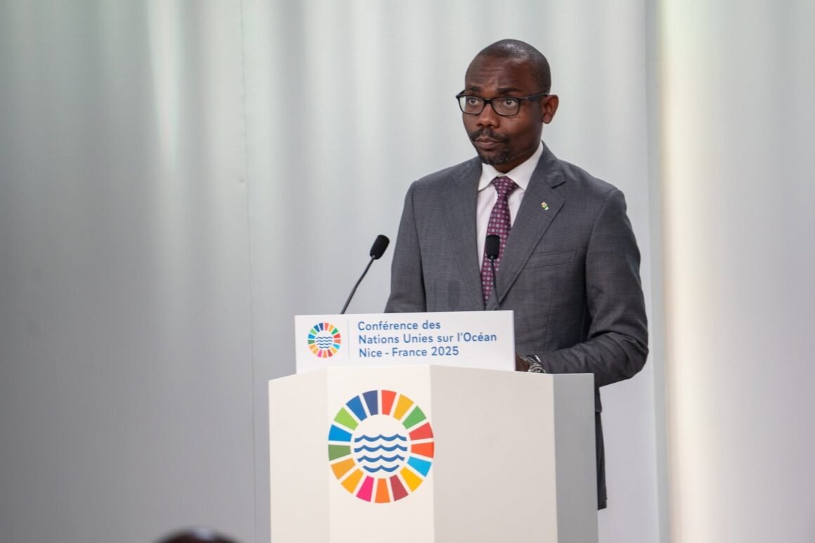 "Arrêtez de jeter votre argent par les fenêtres !" : La stratégie choc de Mays Mouissi pour en finir avec le loyer éternel au Gabon ! « Arrêtez de jeter votre argent par les fenêtres ! » : La stratégie choc de Mays Mouissi pour en finir avec le loyer éternel au Gabon !