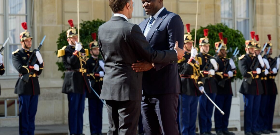 FB_IMG_1784658245720 Paris : Emmanuel Macron salue le renforcement du partenariat stratégique avec le Gabon